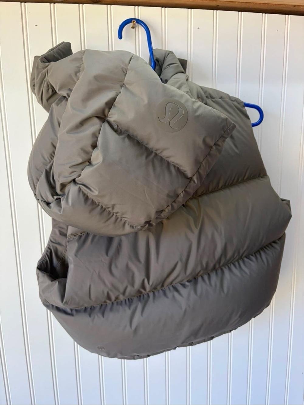 Lululemon WARM ASH GREY Wunder Puff Super-Cropped goose down Vest size 8 - Picture 11 of 16